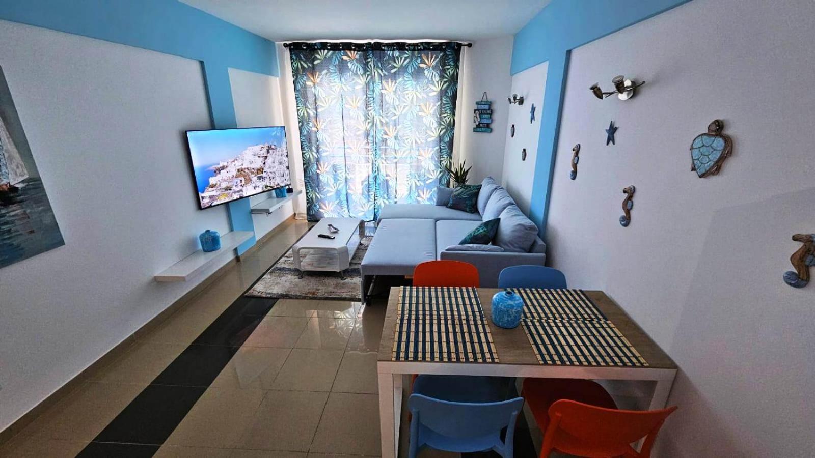 Blue Bay Paradise - Beach Front Apartment With Sea View Плая Параизо Екстериор снимка